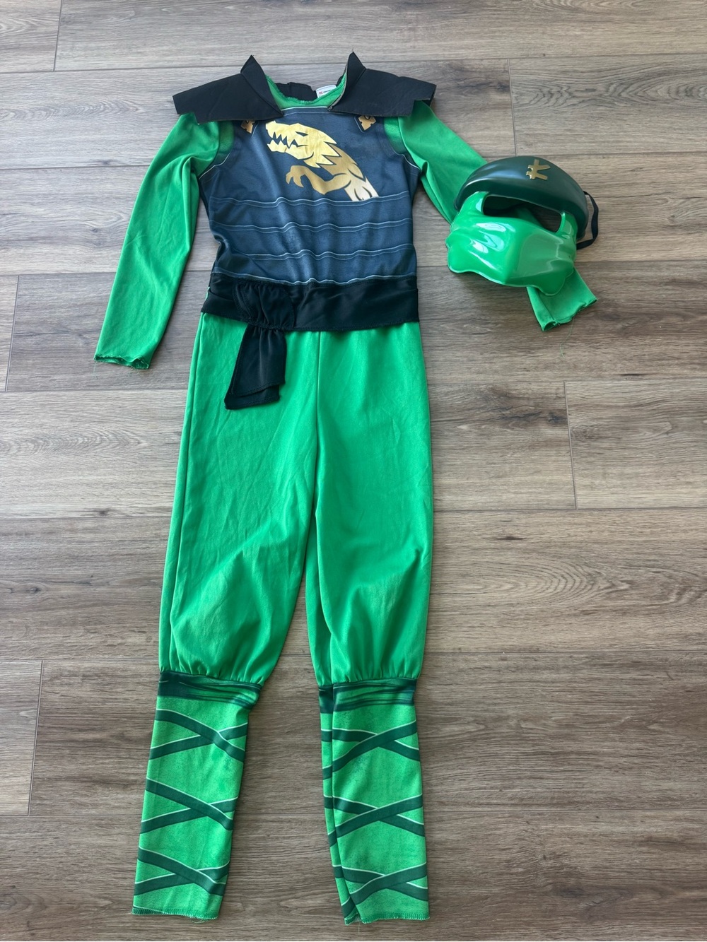 LEGO Ninjago costume (green) - size M (7/8)